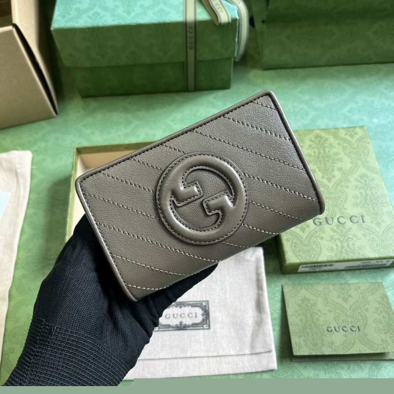 G*u*i wallets & purse